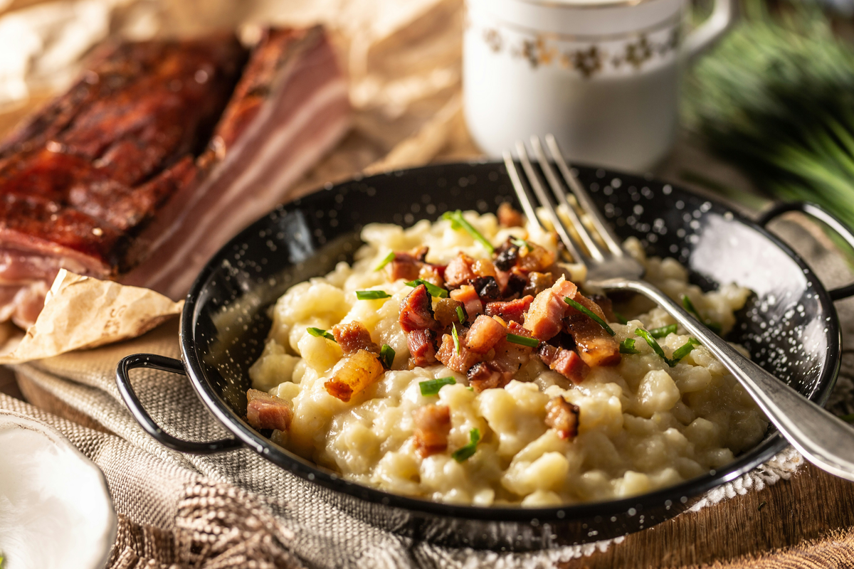 Käsespätzle mit Röstzwiebeln