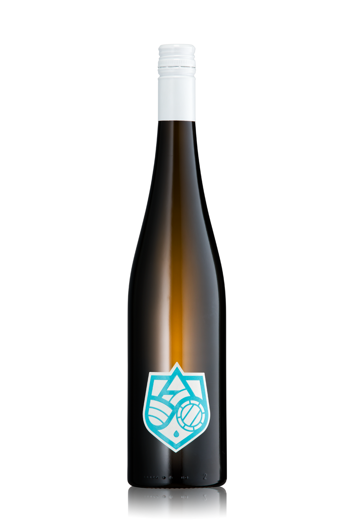 angelina-schmuecker_nude-riesling-keramik-ei_geileweine_2000x3000_web