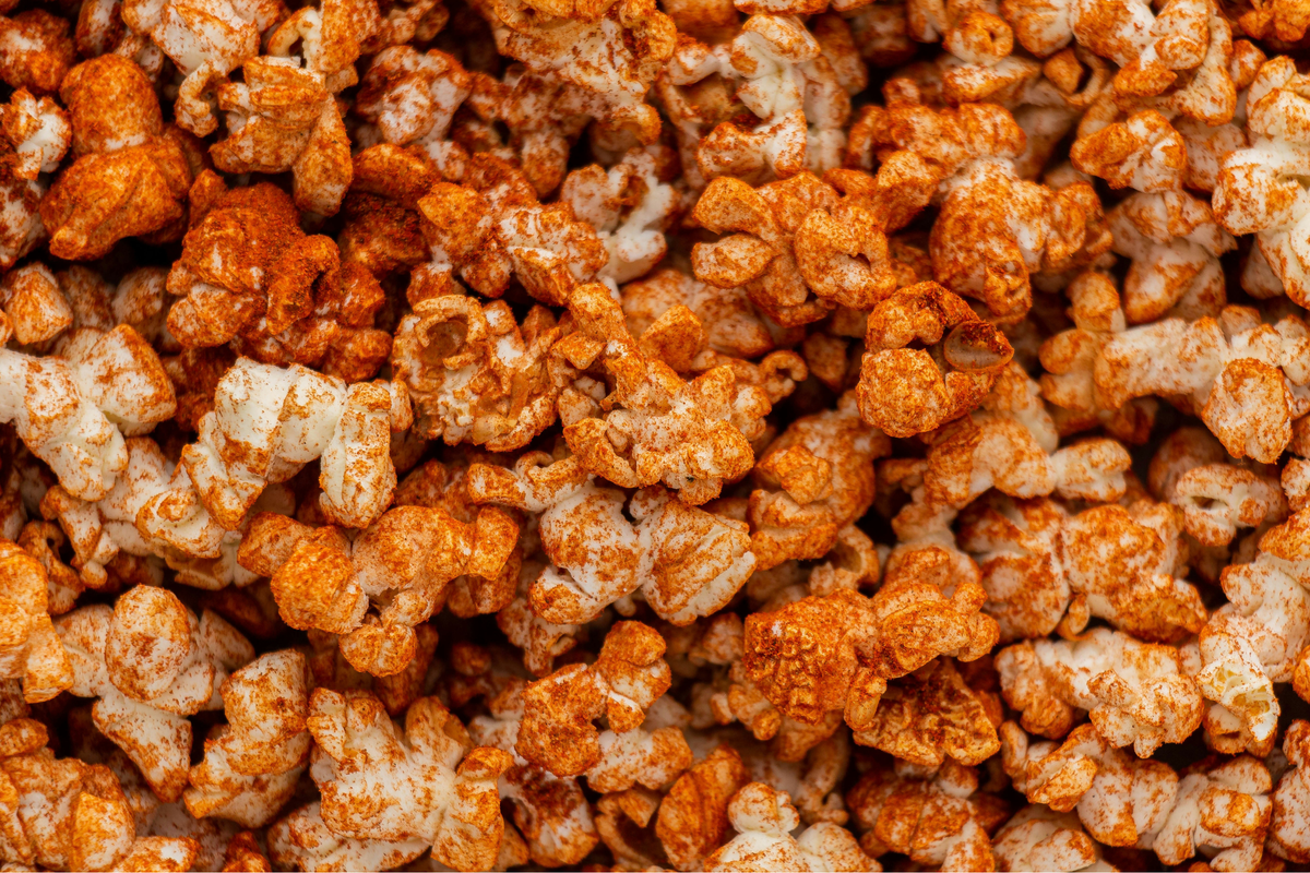 Foodpairing-Snack – Herzhaftes Parmesan-Kräuter-Popcorn